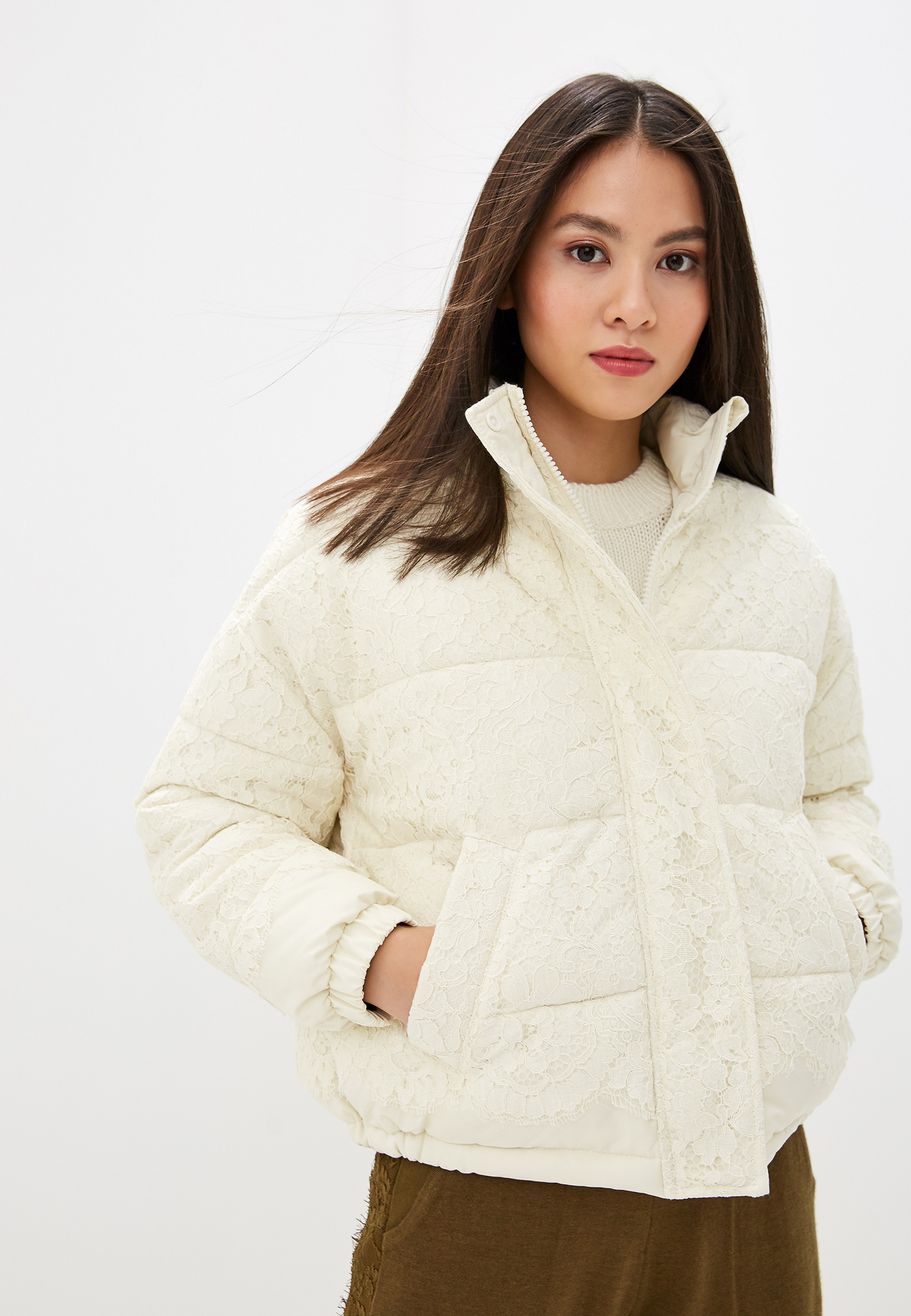 

Короткий пуховик Twinset 192TP2131  Beige, Короткий пуховик Twinset 192TP2131 40 Beige