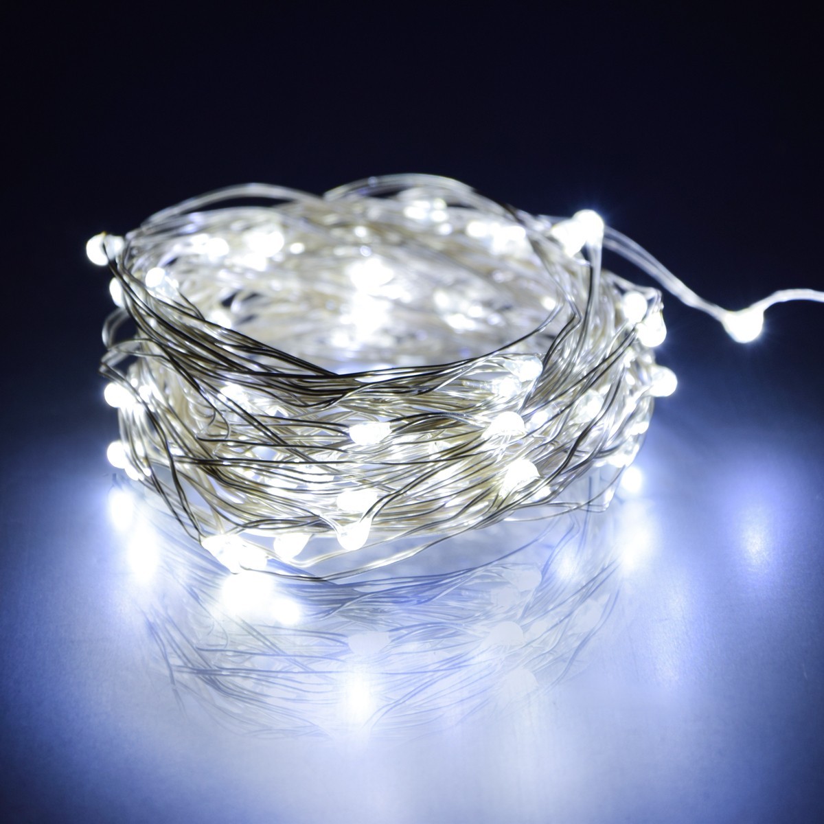 

Лед гирлянда на елку с контроллером "AJ-1041 арт 005W" 75 LED, Белая новогодняя гирлянда капля росы 10.4 м (1008971-White)