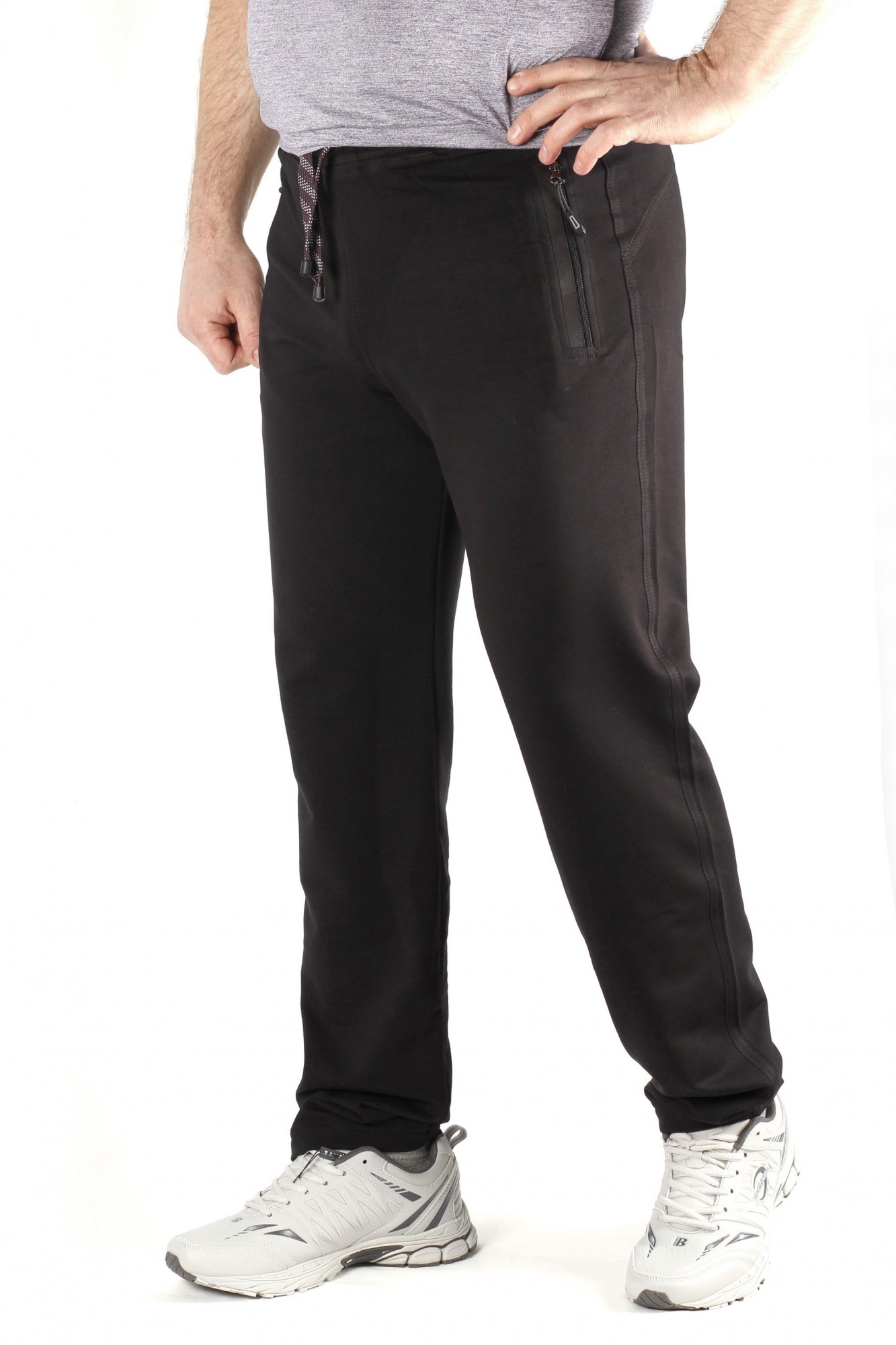 

Брюки спортивные трикотажные 0277 Black (48/50) черные, Брюки спортивные трикотажные 0277 Black L(48/50) черные