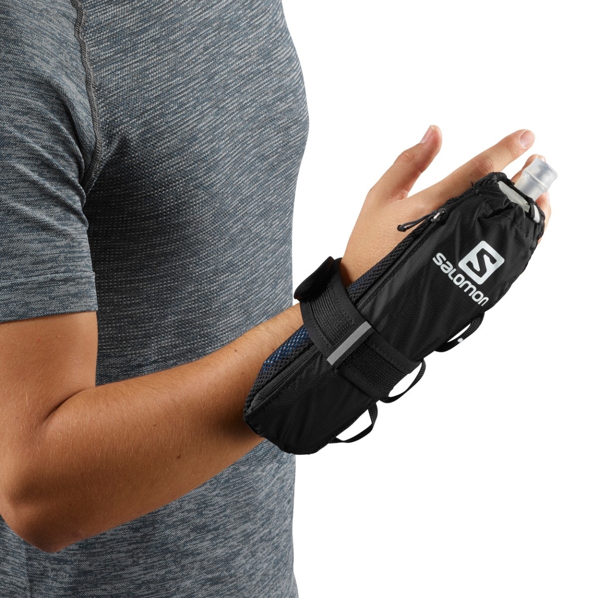 

Чехол фляга SALOMON PULSE HANDHELD черный sC10913-NS