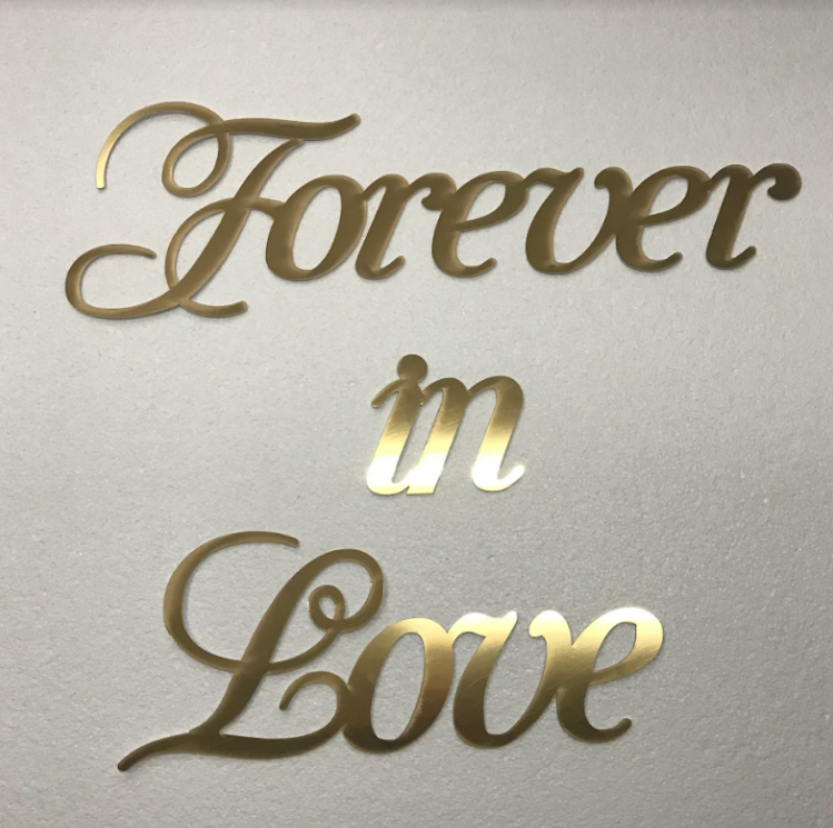 

Надпись Forever in Love из зеркального пластика Manific Decor Золотая (502.17)