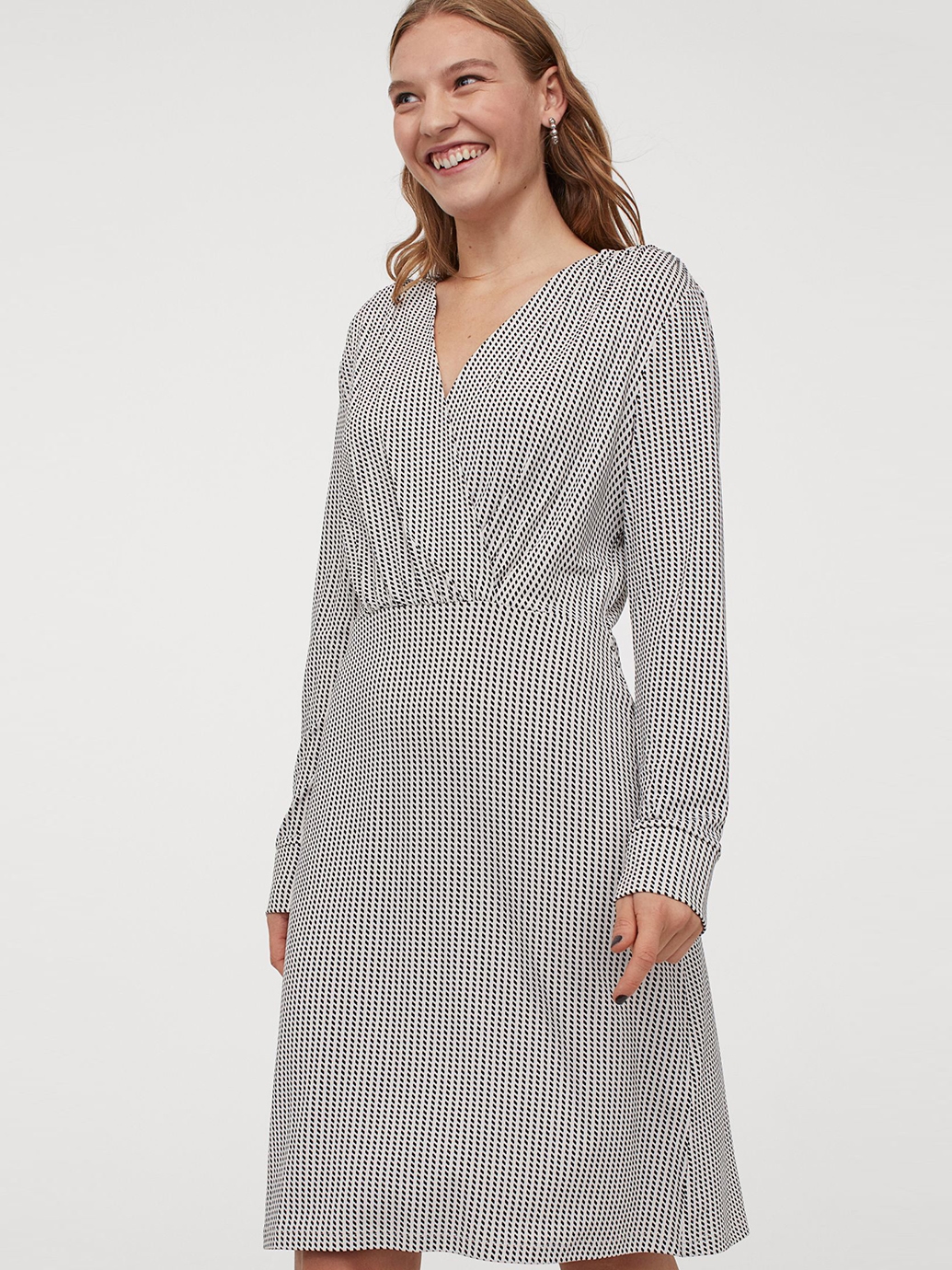 

Платье H&M 923522005b42  Белое, Платье H&M 923522005b42 S Белое