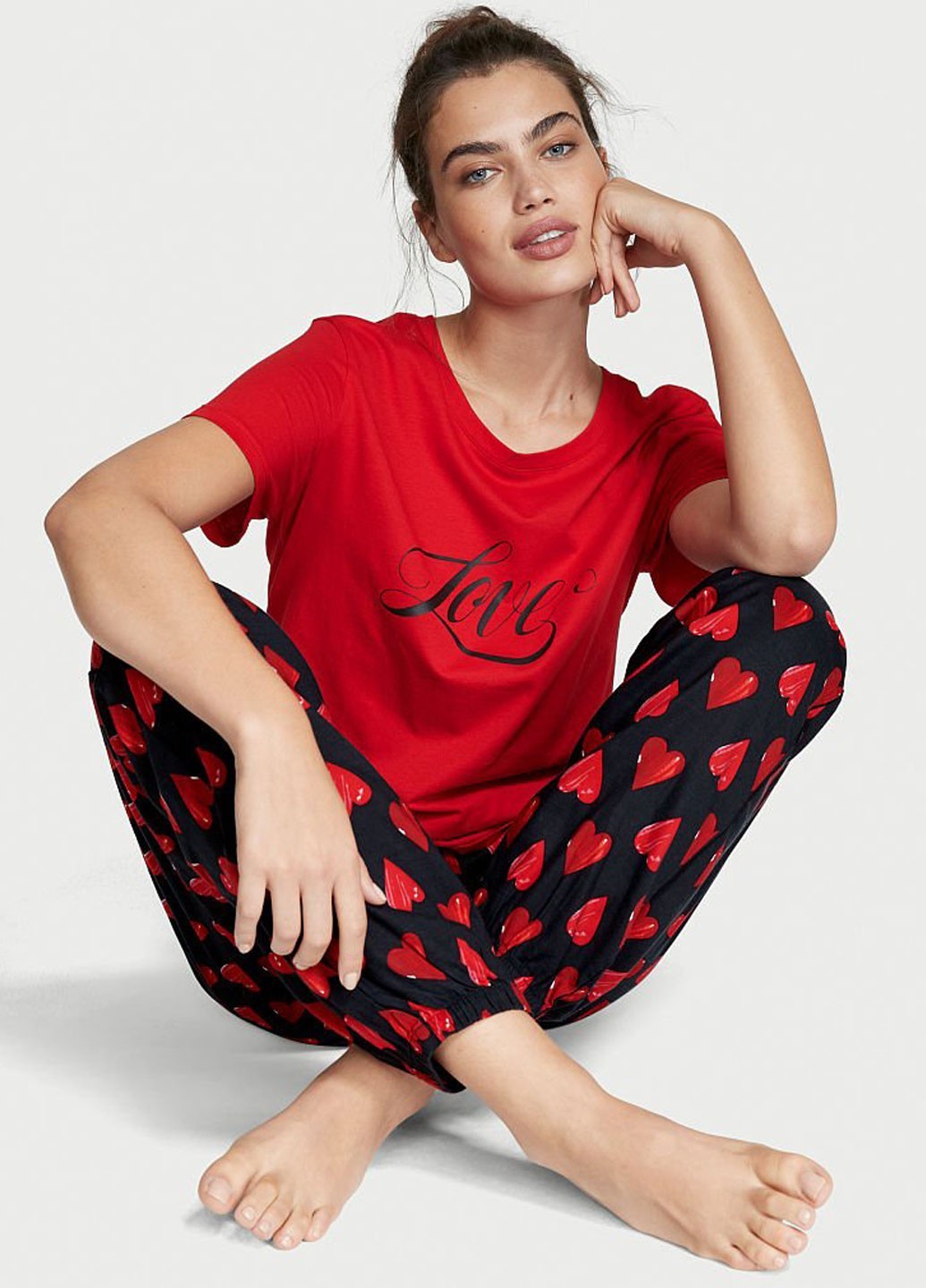 

Пижама Victoria's Secret  красный (1440817391QFXXL.R, Пижама Victoria's Secret XL красный (1440817391QFXXL.R)
