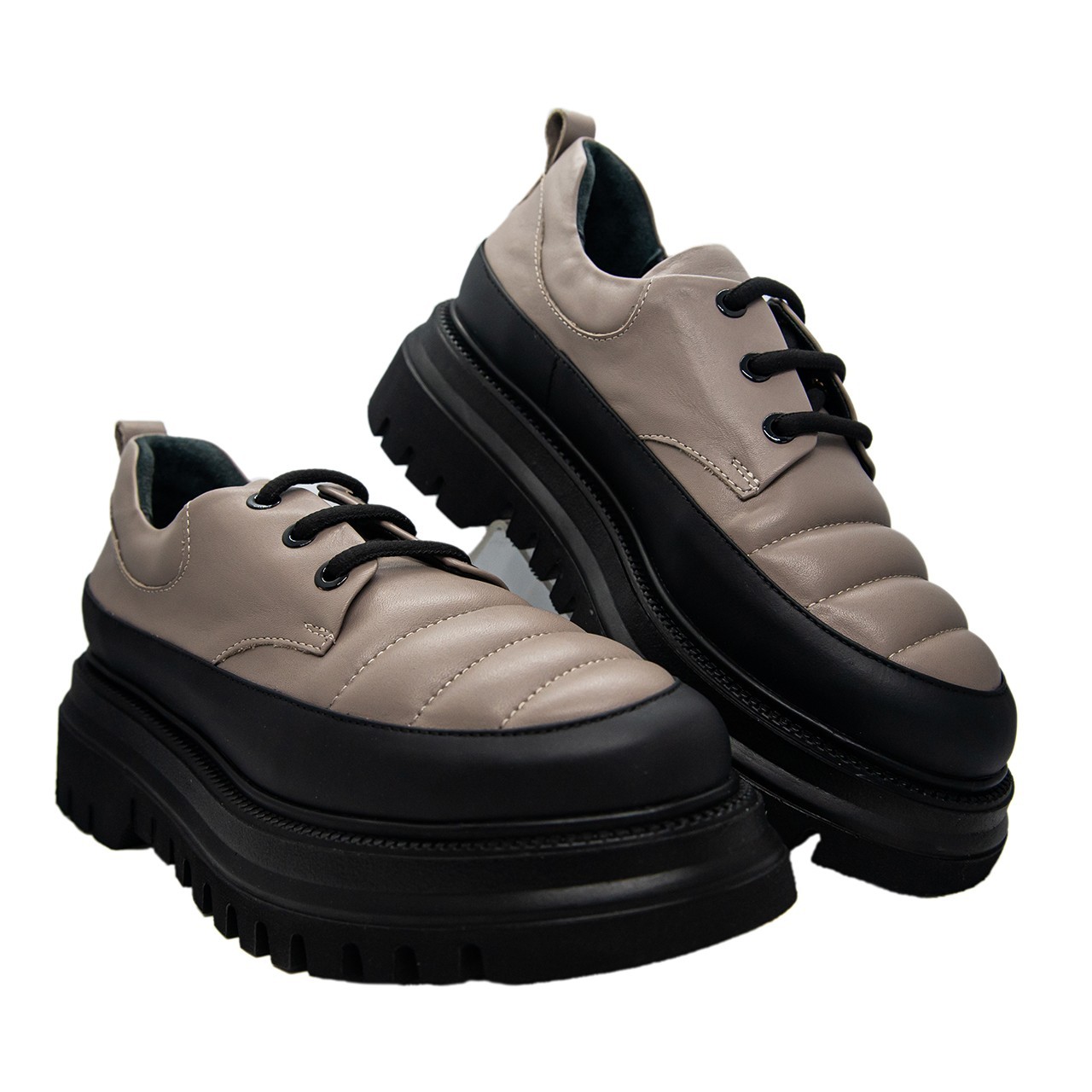 

Туфли Trio Trend 30835 39 визоновые с черным