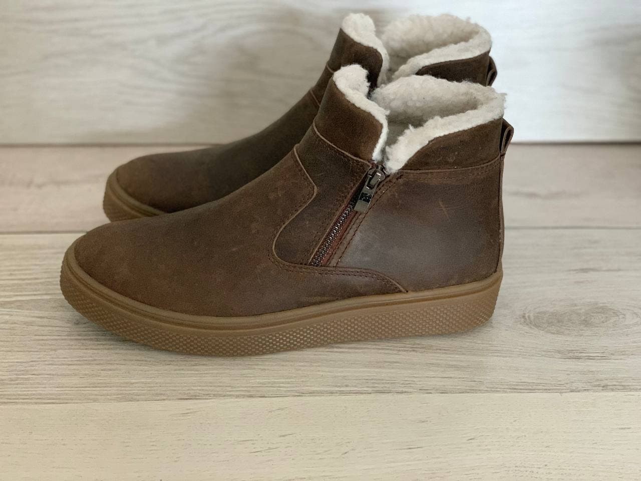 

Мужские зимние ботинки Бонззи М2.907.40.02 коричневые 41