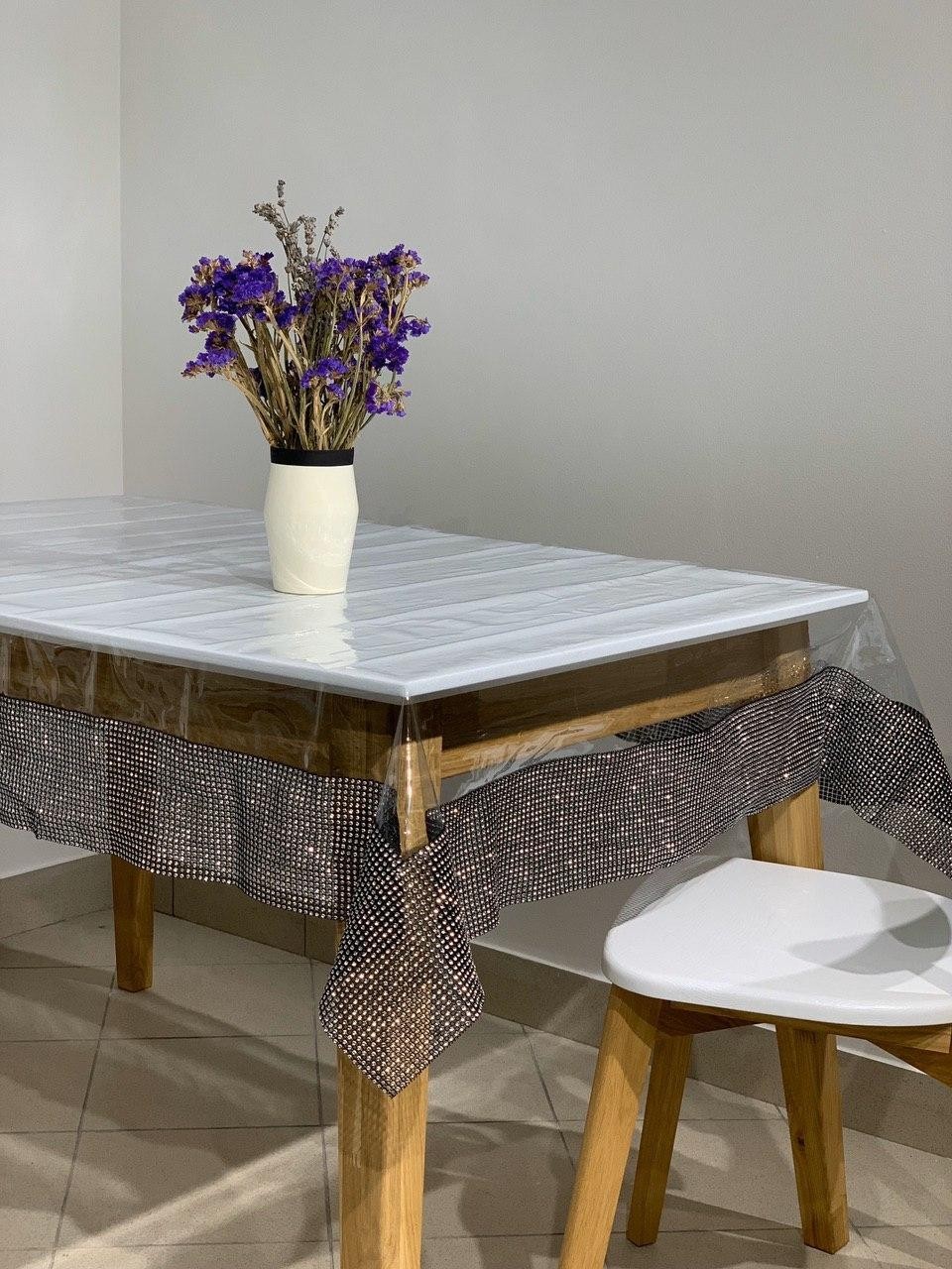 

Силиконовая Скатерть с стразовой лентой 150x100 см Черный