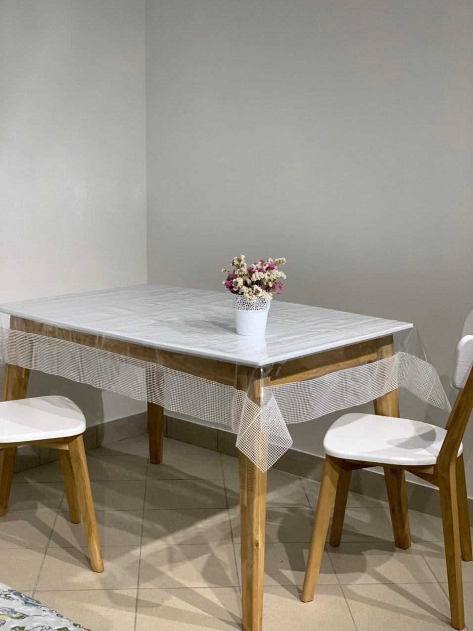 

Силиконовая Скатерть с жемчужной лентой 150x110 см Белый