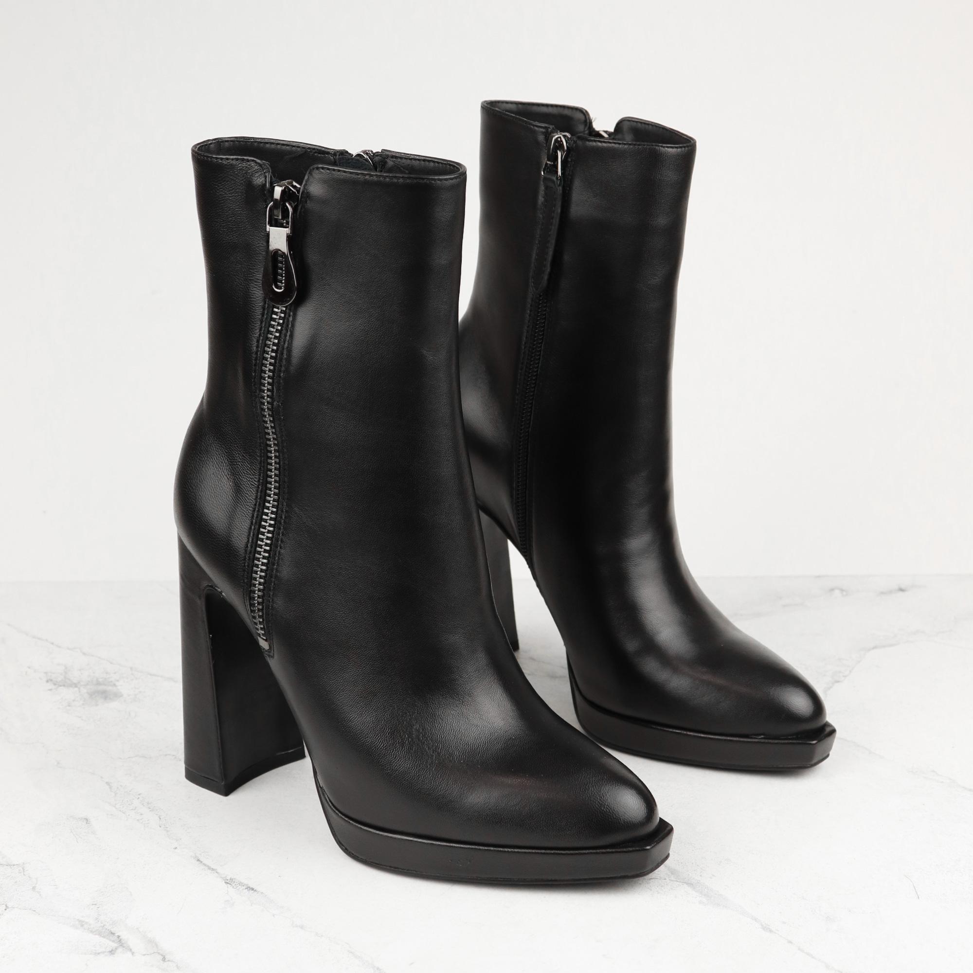 

Черевики Corso Como 38 Чорний CC5230-WT