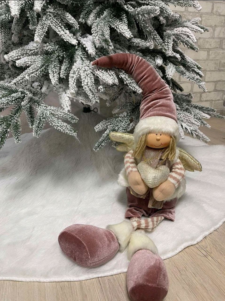 

Фигура Новогодняя кукла Christmas 77 см Atitude розовый (AtiSanta007)