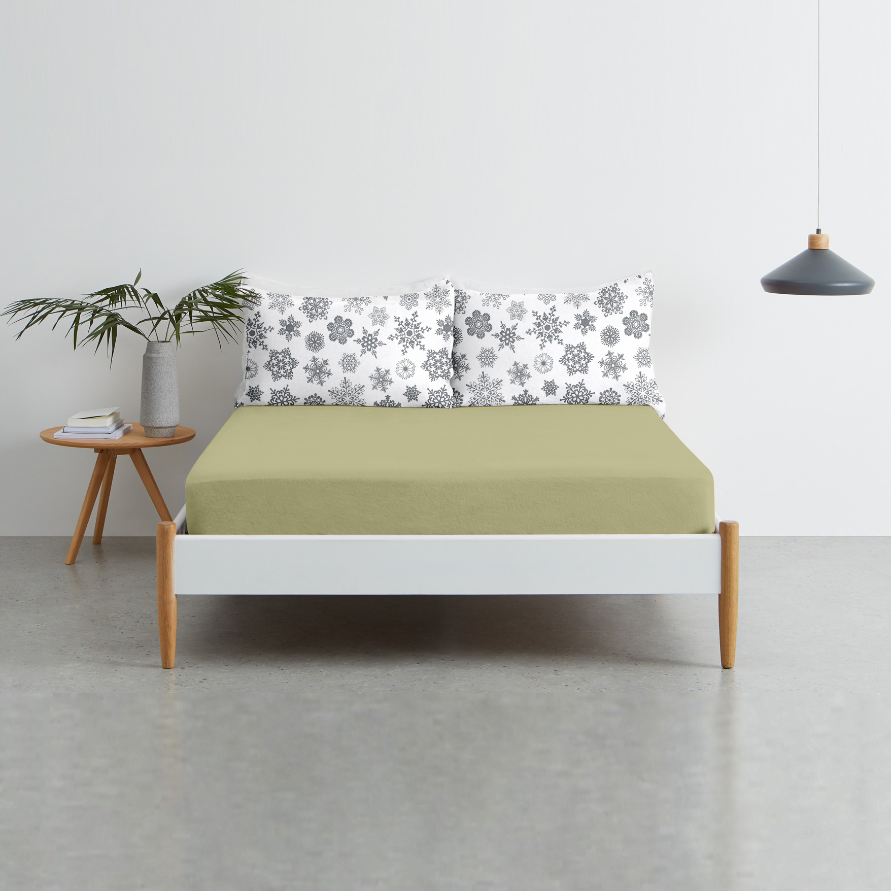 

Простынь на резинке Cosas Snowflakes Grey Olive 160x200x20 + наволочки 50х70 2 шт