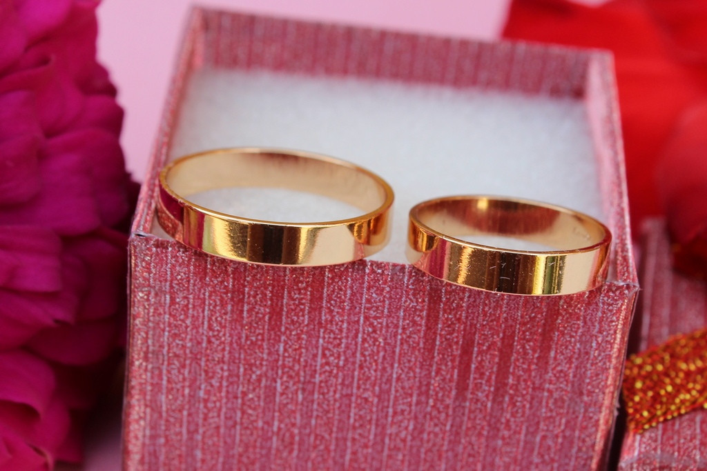 

Обручальное кольцо Xuping Jewelry американка 5 мм р 21 золотистое