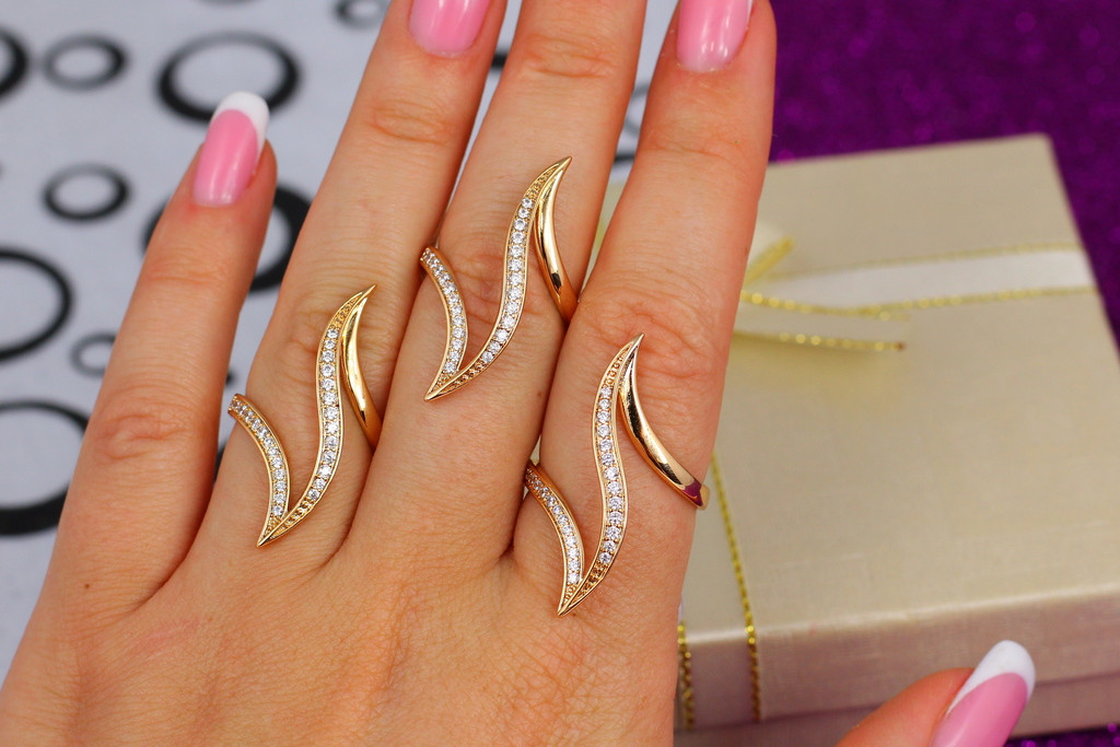 

Кольцо Xuping Jewelry перстень лилия р 20 золотистое