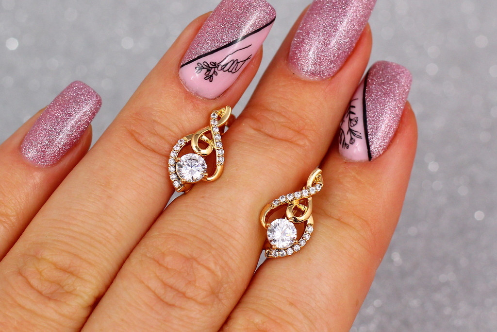 

Серьги Xuping Jewelry двойной завиток с белыми камнями 1.5 см золотистые