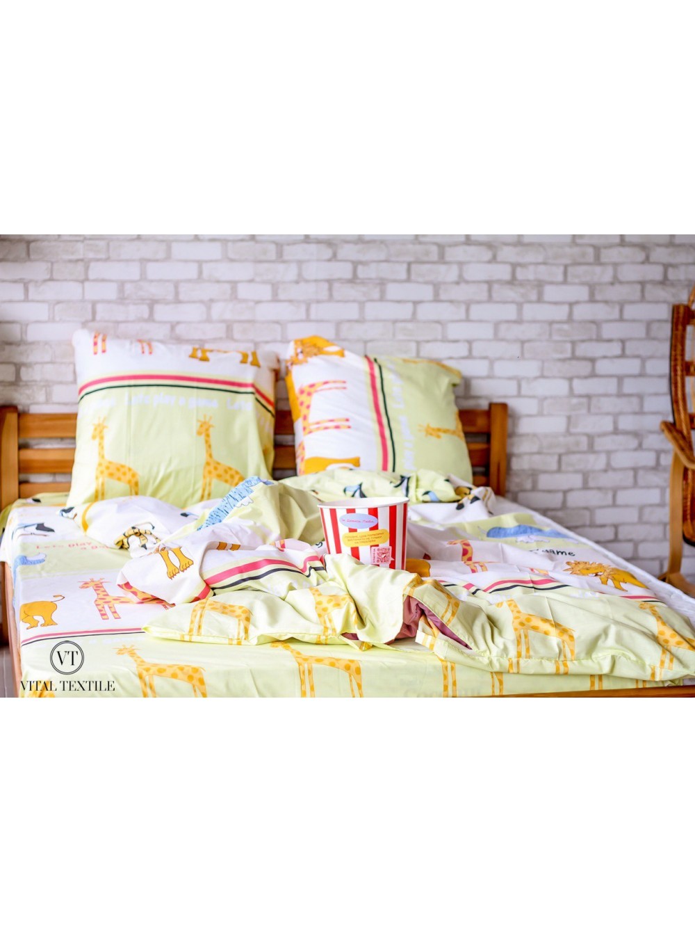 

Двухспальный комплект постельного белья Vital - Textile Бязь Голд Люкс 180х220 см (BL2-355)