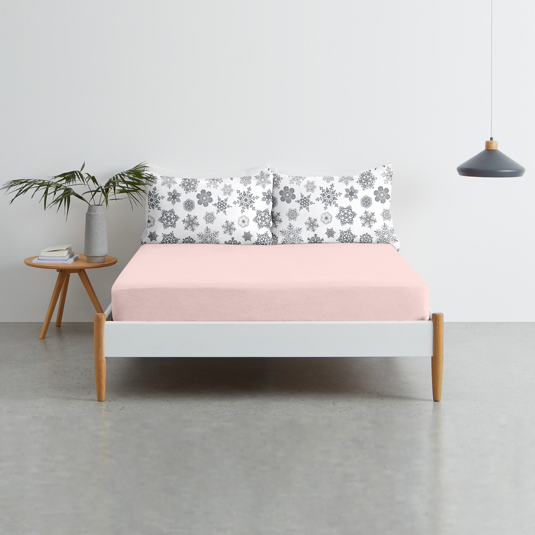 

Простынь на резинке Cosas Snowflakes Grey Rose 140x200x20 + наволочки 50х70 2 шт