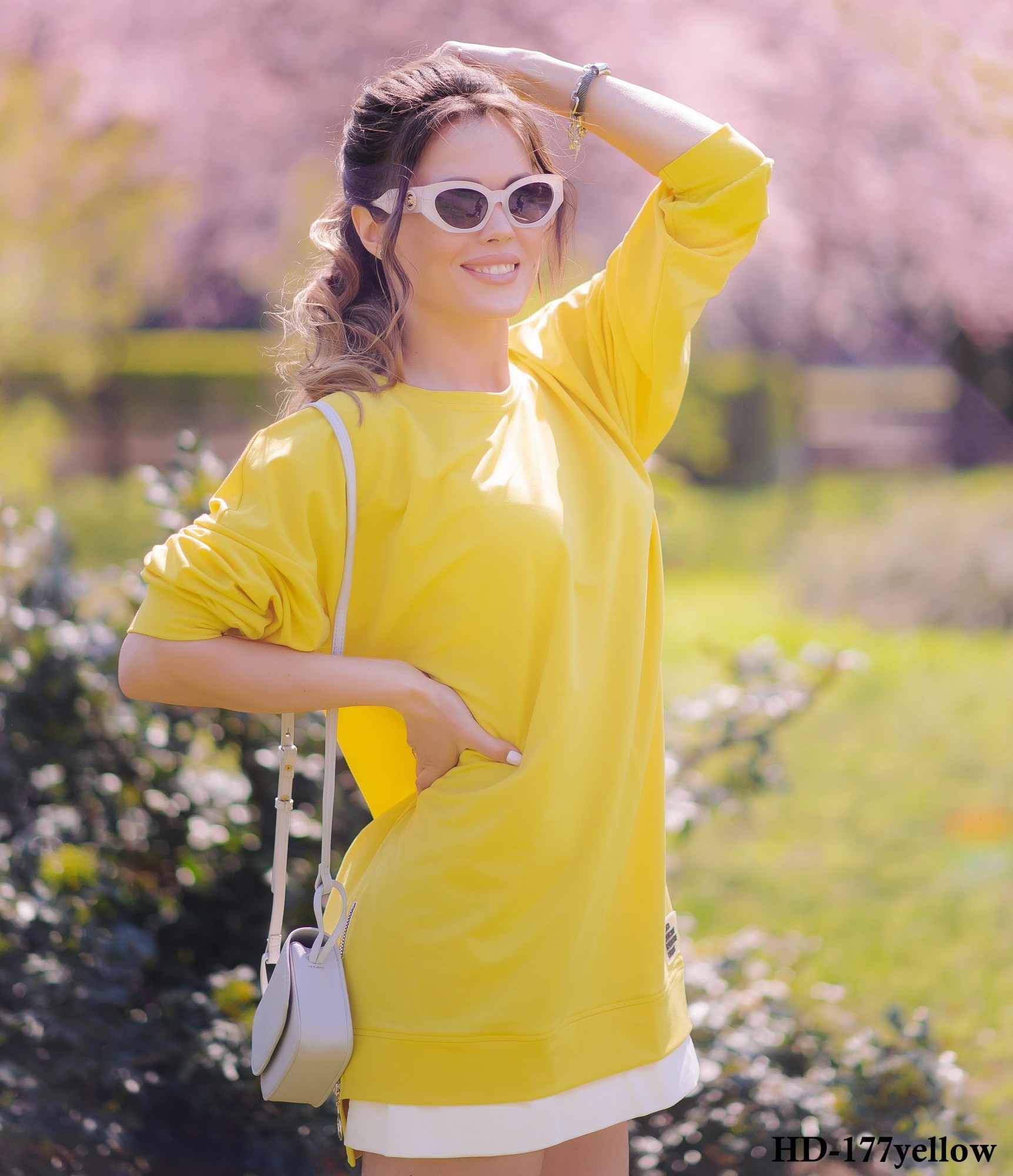 

Платье-худи женское Diva HD-177yellow - желтое, Платье-худи женское Diva HD-177yellow 42-44 желтое