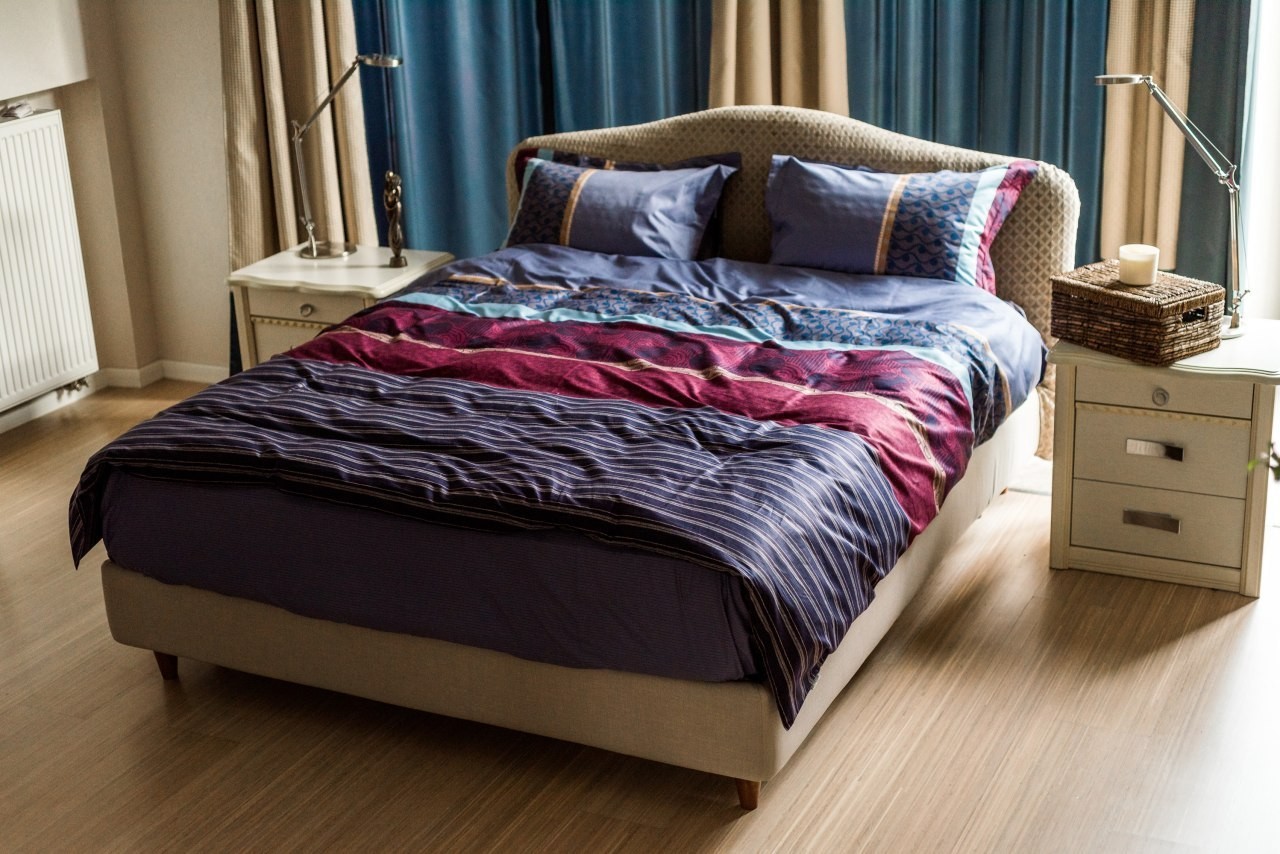 

Комплект постельного белья из сатина Dark 220*200 SHTAYER