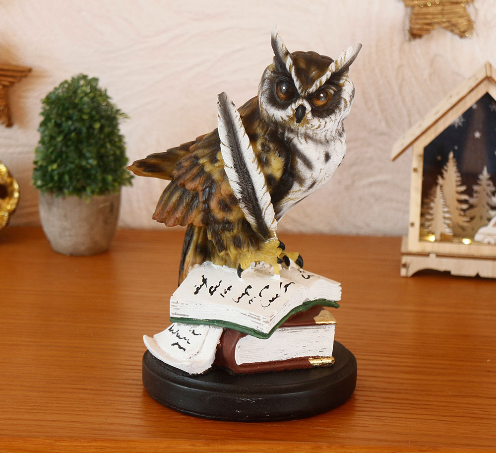 

Сова с пером 23 см Гранд Презент СП201 цв