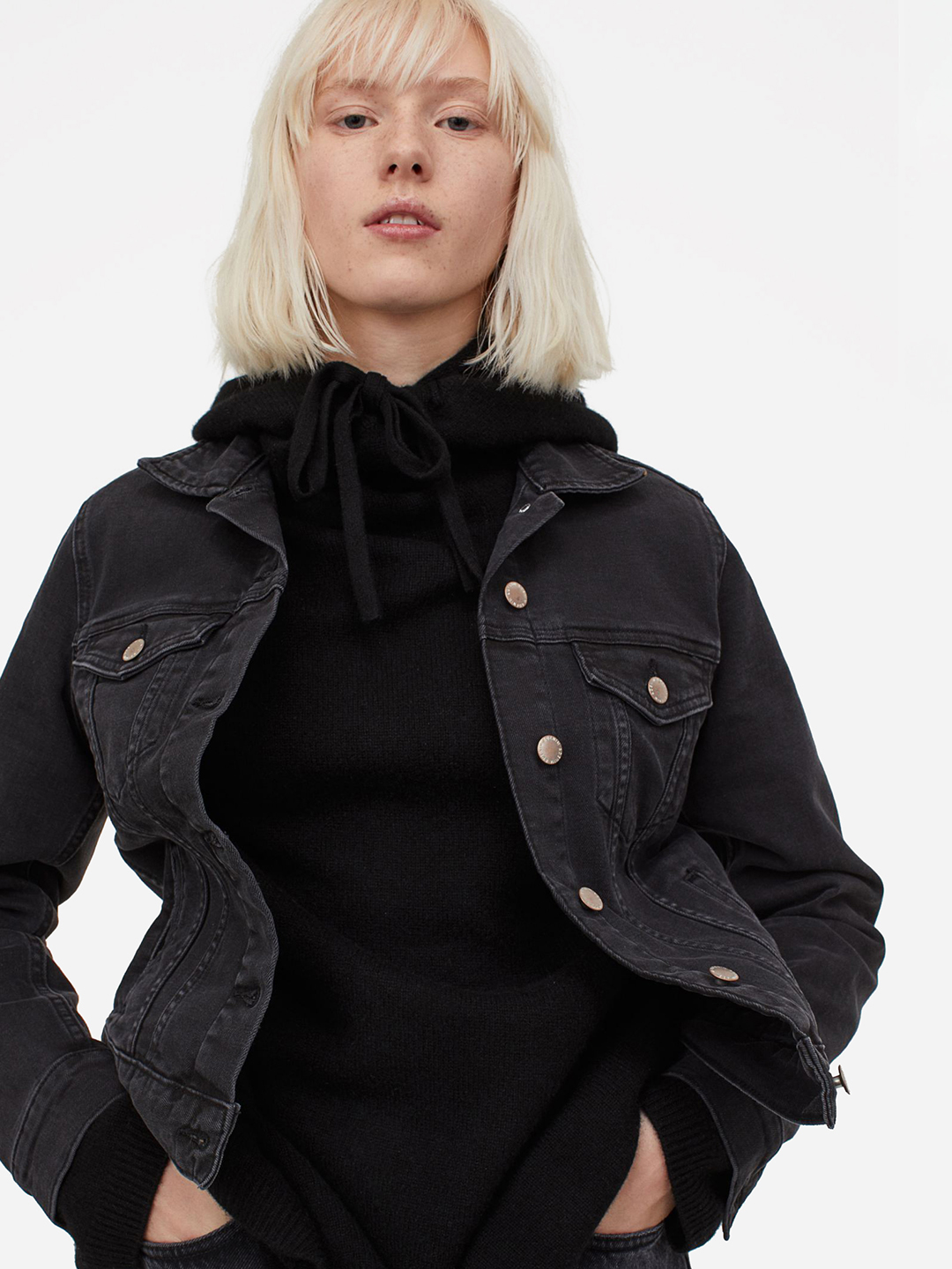 

Куртка джинсовая H&M 399061032b39 40 Черная
