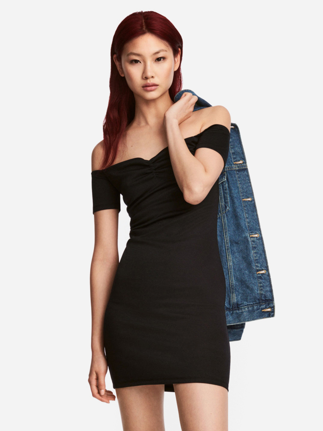 

Платье H&M 502168b35 42 Черное