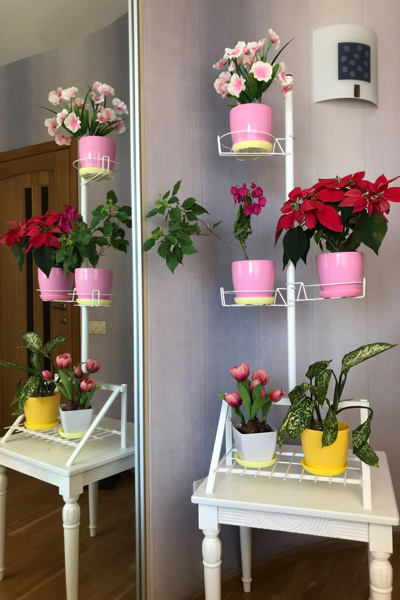 

Подставка для цветов BeStand "МОНИКА 100" с подвижными корзинками, высота 122 см, цвет белый.