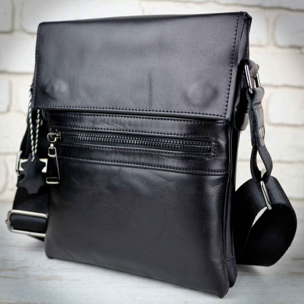 

Мужская кожаная сумка на три отделения Alvibag AV0196GL2-BLACK