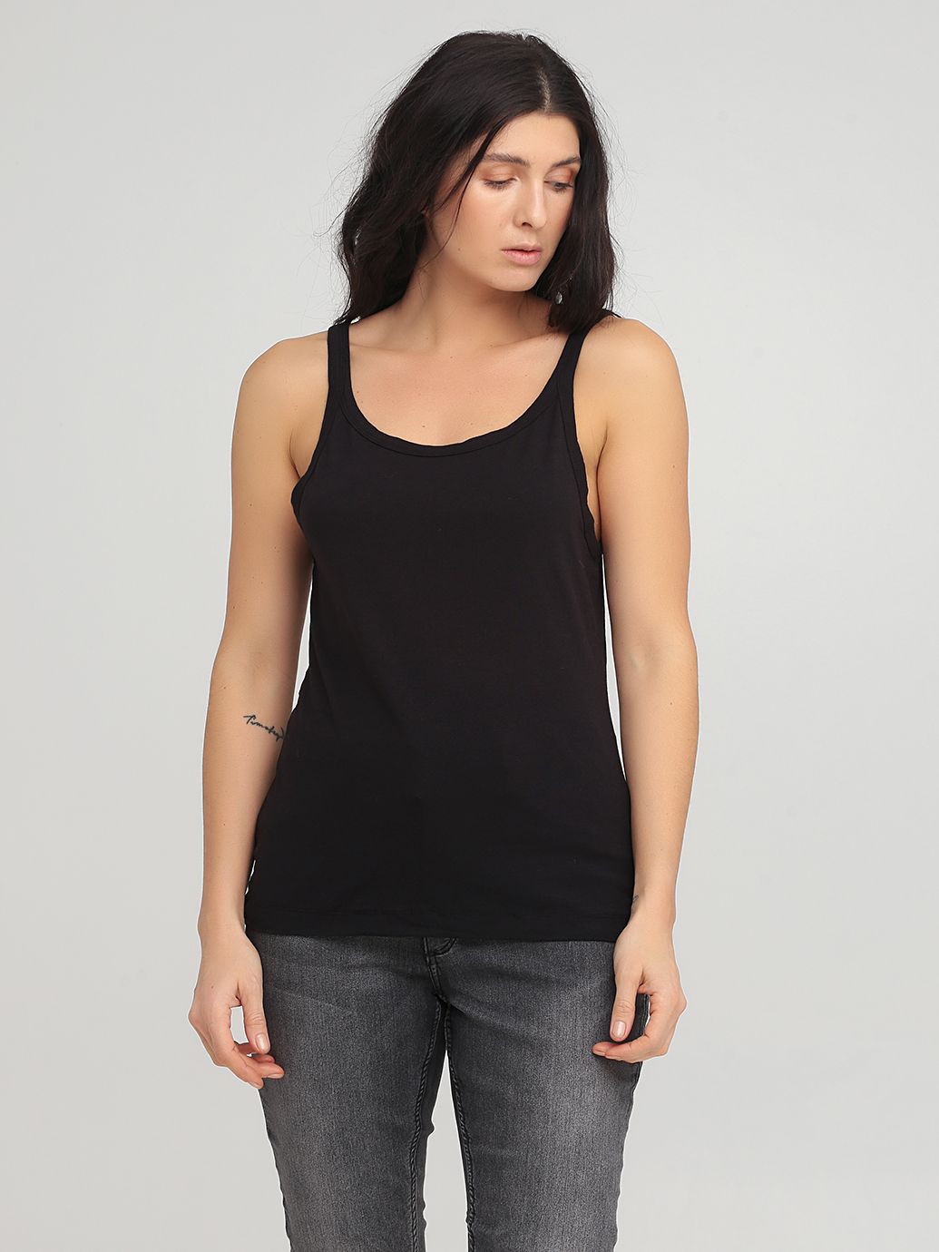 

Майка H&M 0983821_черн  Черная, Майка H&M 0983821_черн L Черная
