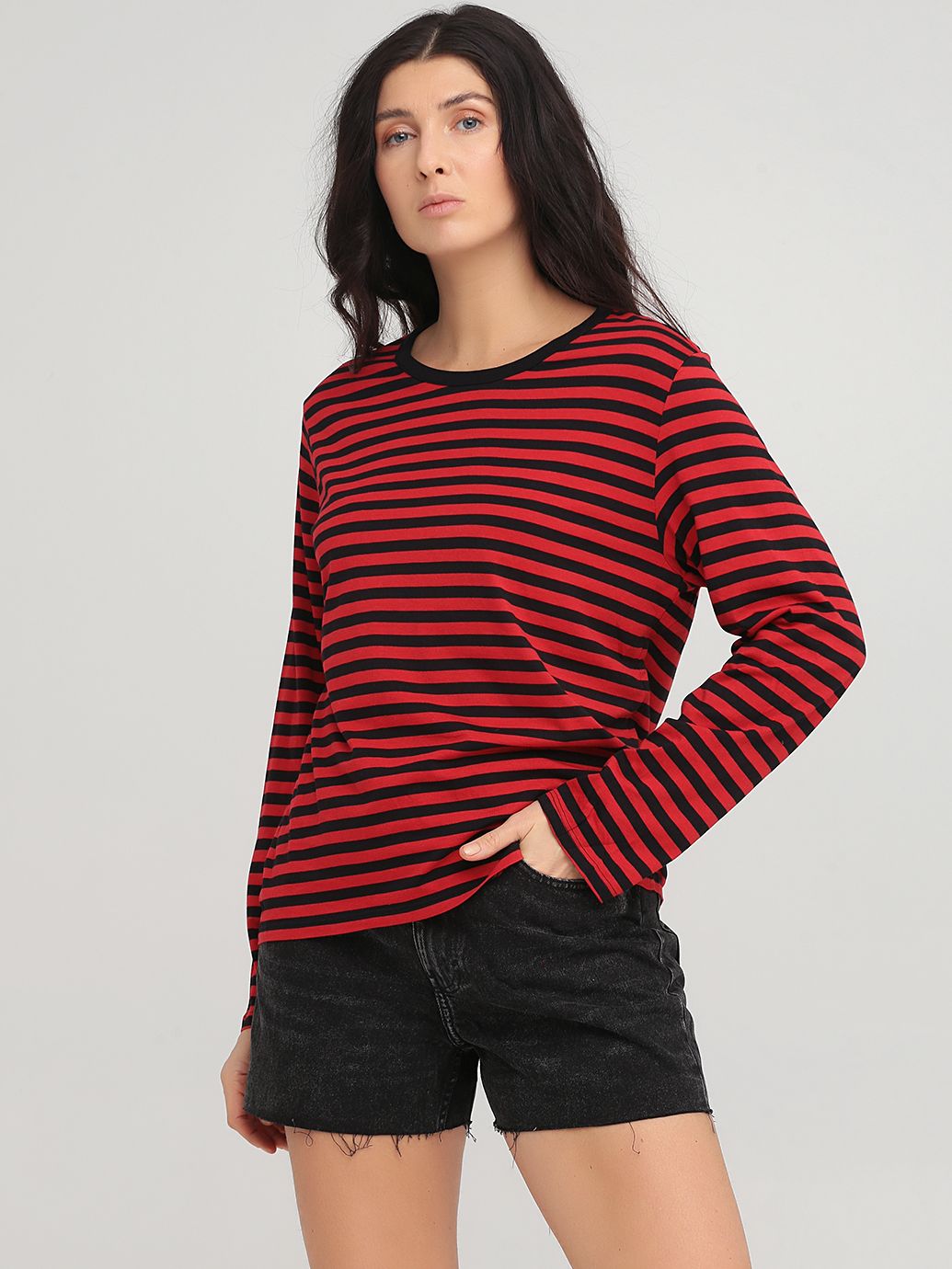 

Лонгслив Monki 0554070_черно-красный.полоска  Красный, Лонгслив Monki 0554070_черно-красный.полоска M Красный