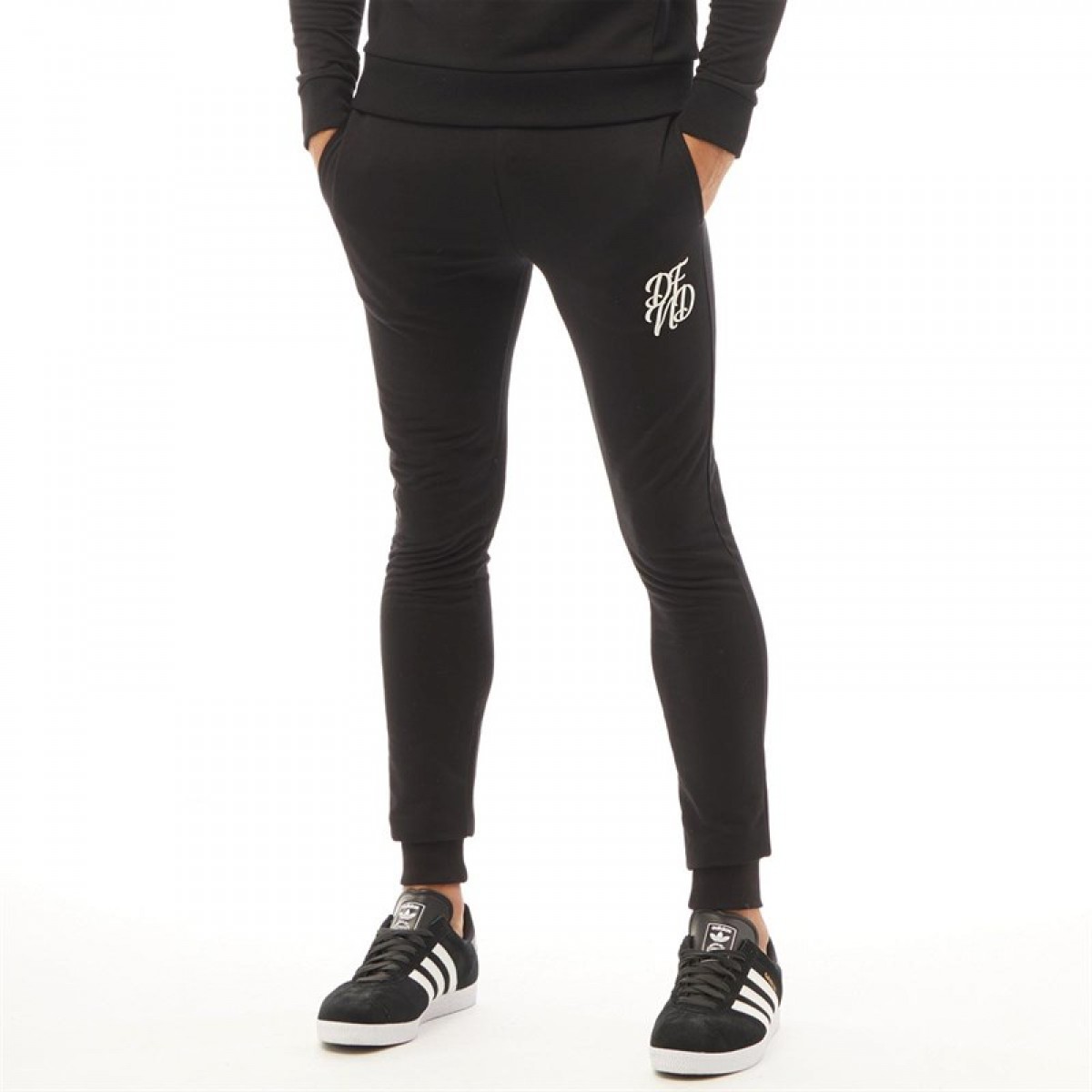 

Спортивные штаны DFND London Amos Black Black,  (42, Спортивные штаны DFND London Amos Black Black, XS (42)