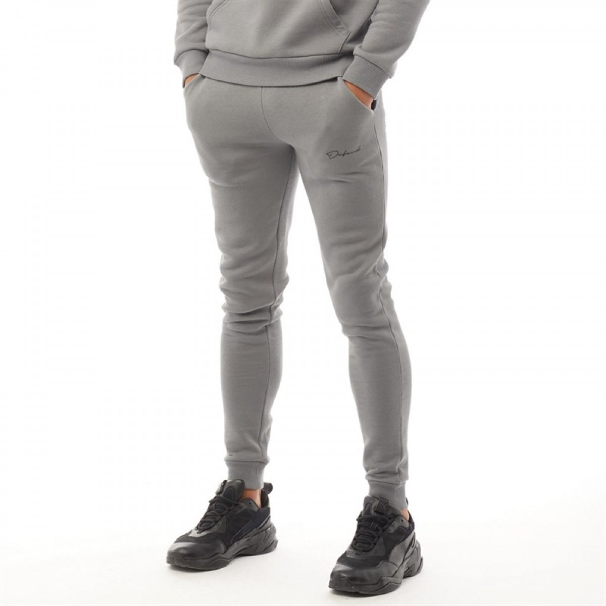 

Спортивные штаны DFND London Zinger Charcoal/Black Grey,  (50, Спортивные штаны DFND London Zinger Charcoal/Black Grey, XL (50)