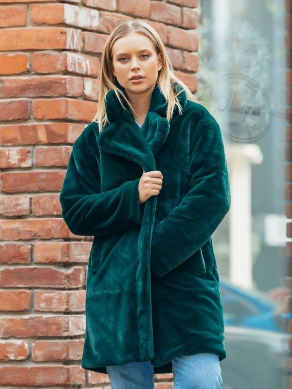 

Шуба Оверсайс 401 изумруд GRAND FURS, Шуба Оверсайс 401 изумруд GRAND FURS 46