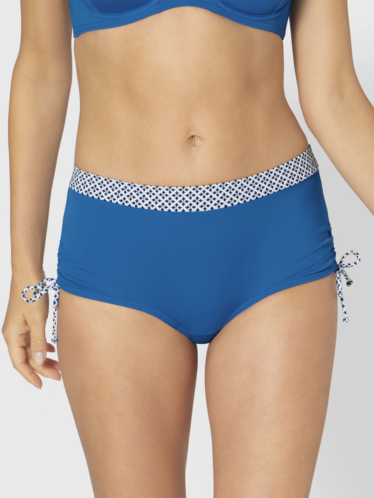 

Нижняя часть купальника Triumph Mix & Match shorts 02 sd 40 Синяя