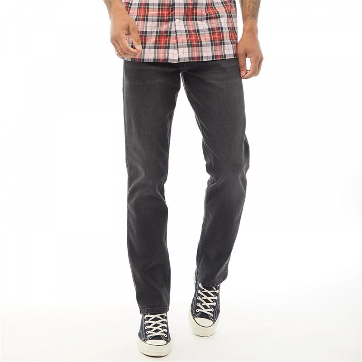 

Джинсы Wrangler Greensboro Straight Fit Black Pepper Washed Black, 32W 34L
