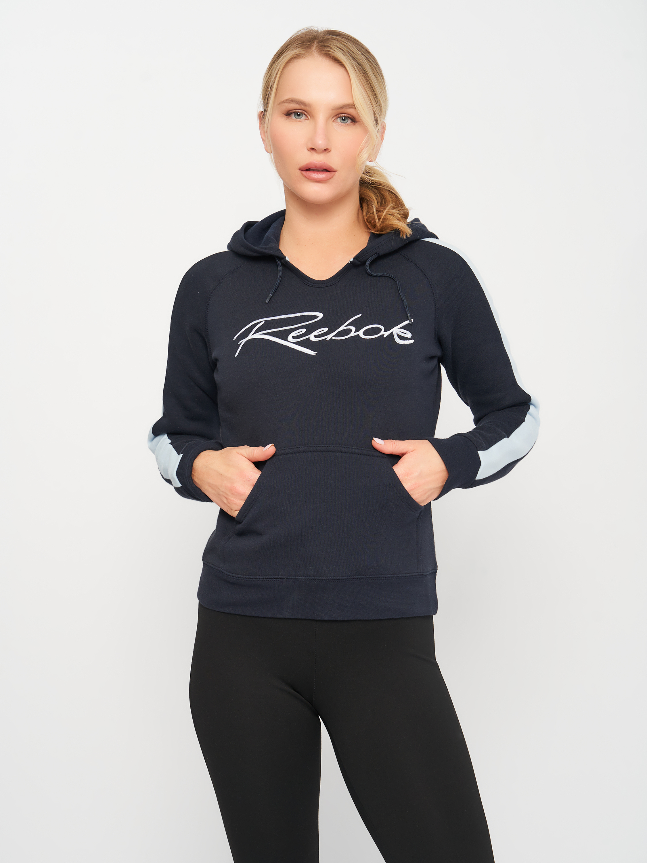 

Худи Reebok 51575-417  Темно-синее, Худи Reebok 51575-417 L Темно-синее