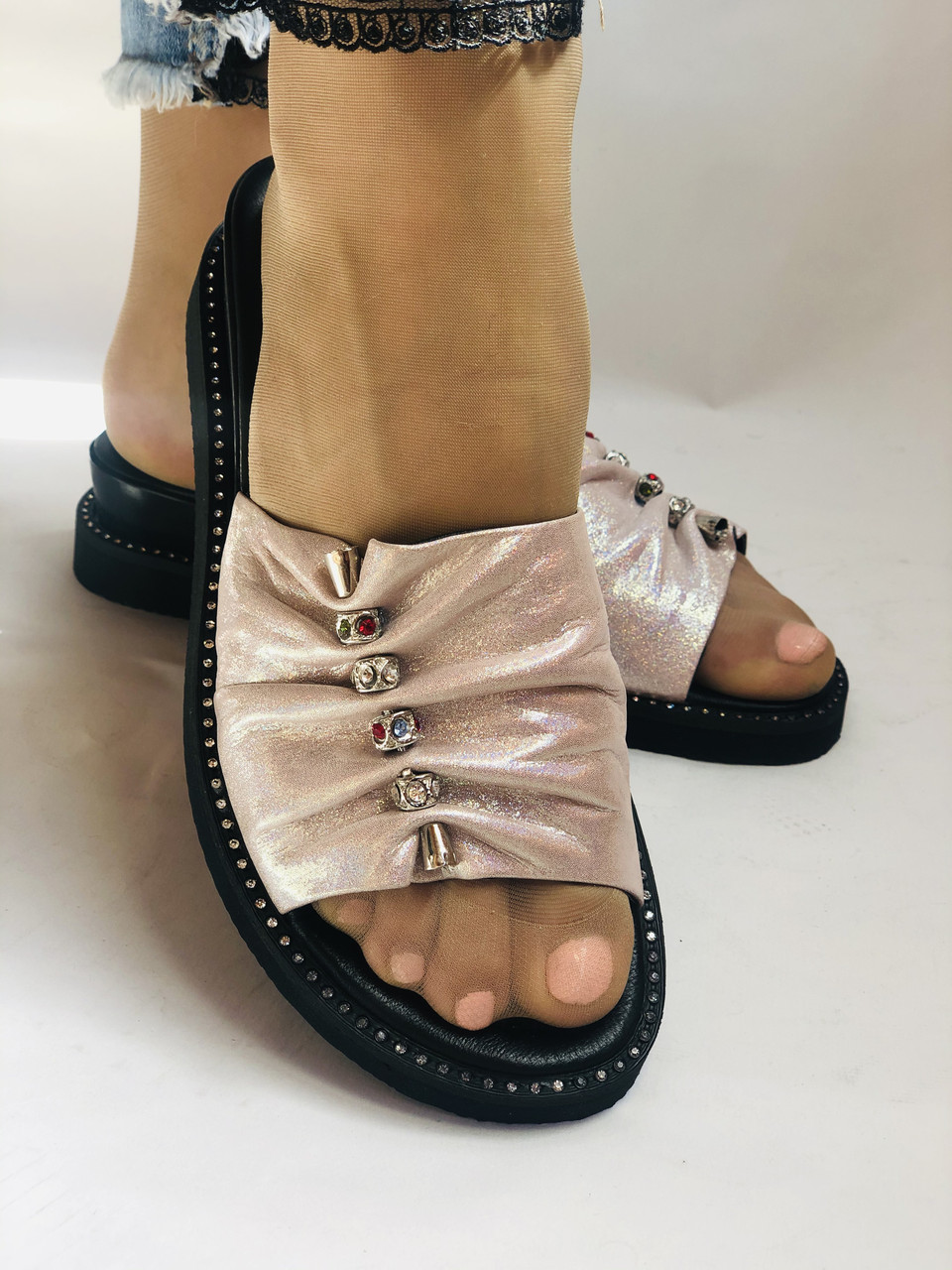 

Женские сабо Evromoda 39 Пудровый 2146