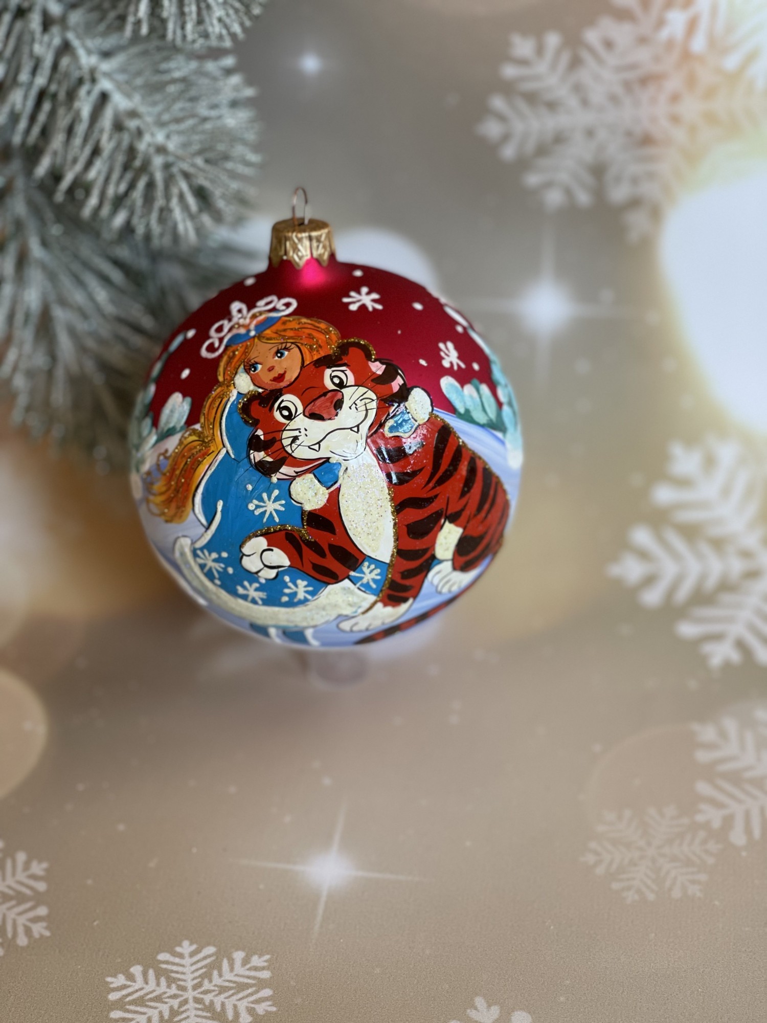 

Ёлочная игрушка Символ года 06 шар тигр Ø10см красный