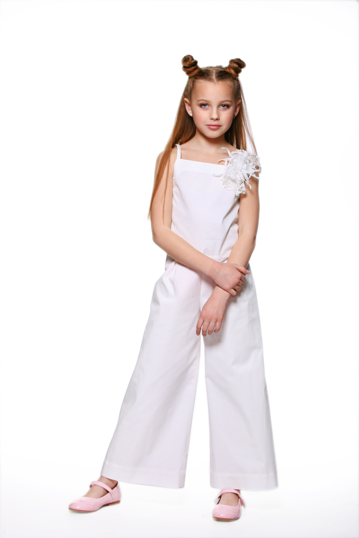 

Комбинезон для девочек Lukas Kids клеш 158 белый(9116)