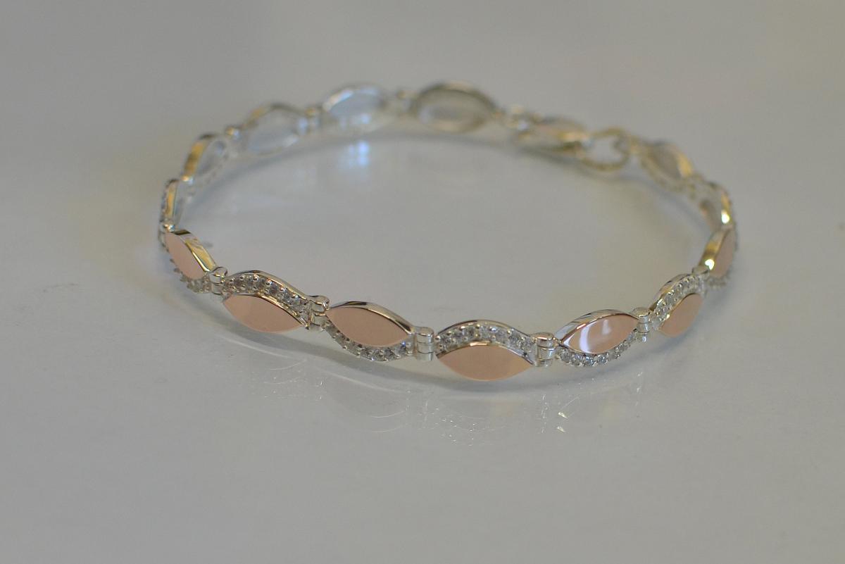 

Серебряный браслет с золотыми накладками Silver Style Бр16