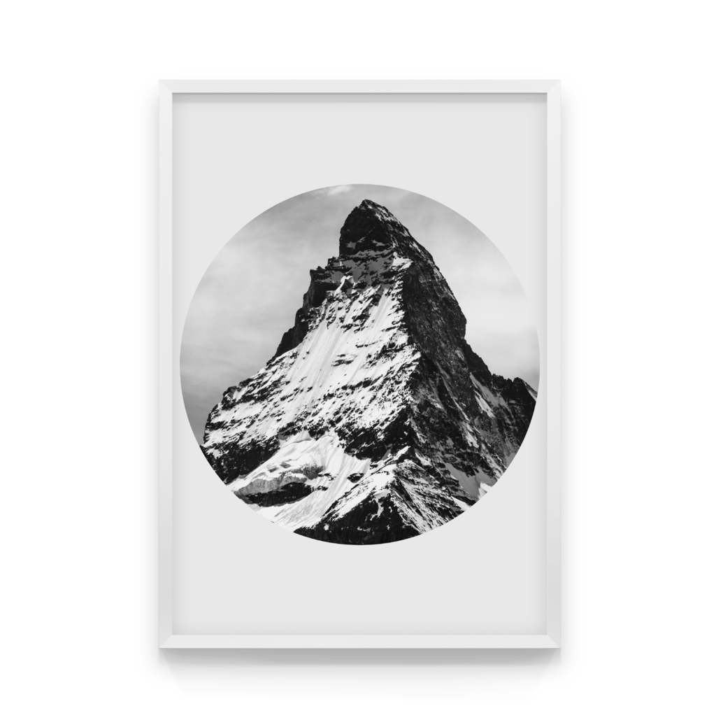 

Постер в рамке LONELY MOUNTAIN 50x70 см