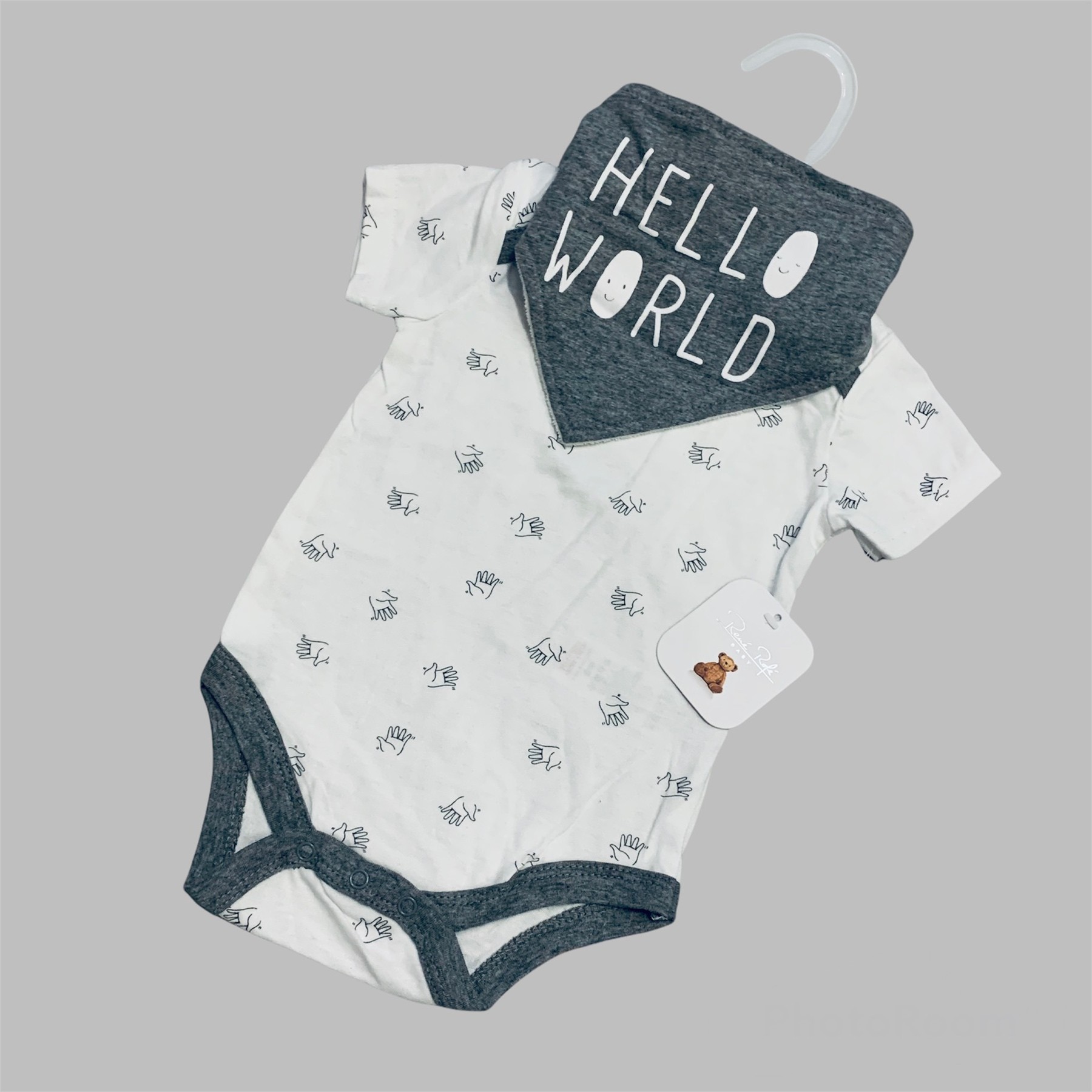 

Боди и слюнявчик Rene Rofe baby 6/9 мес 66-76 см Белый