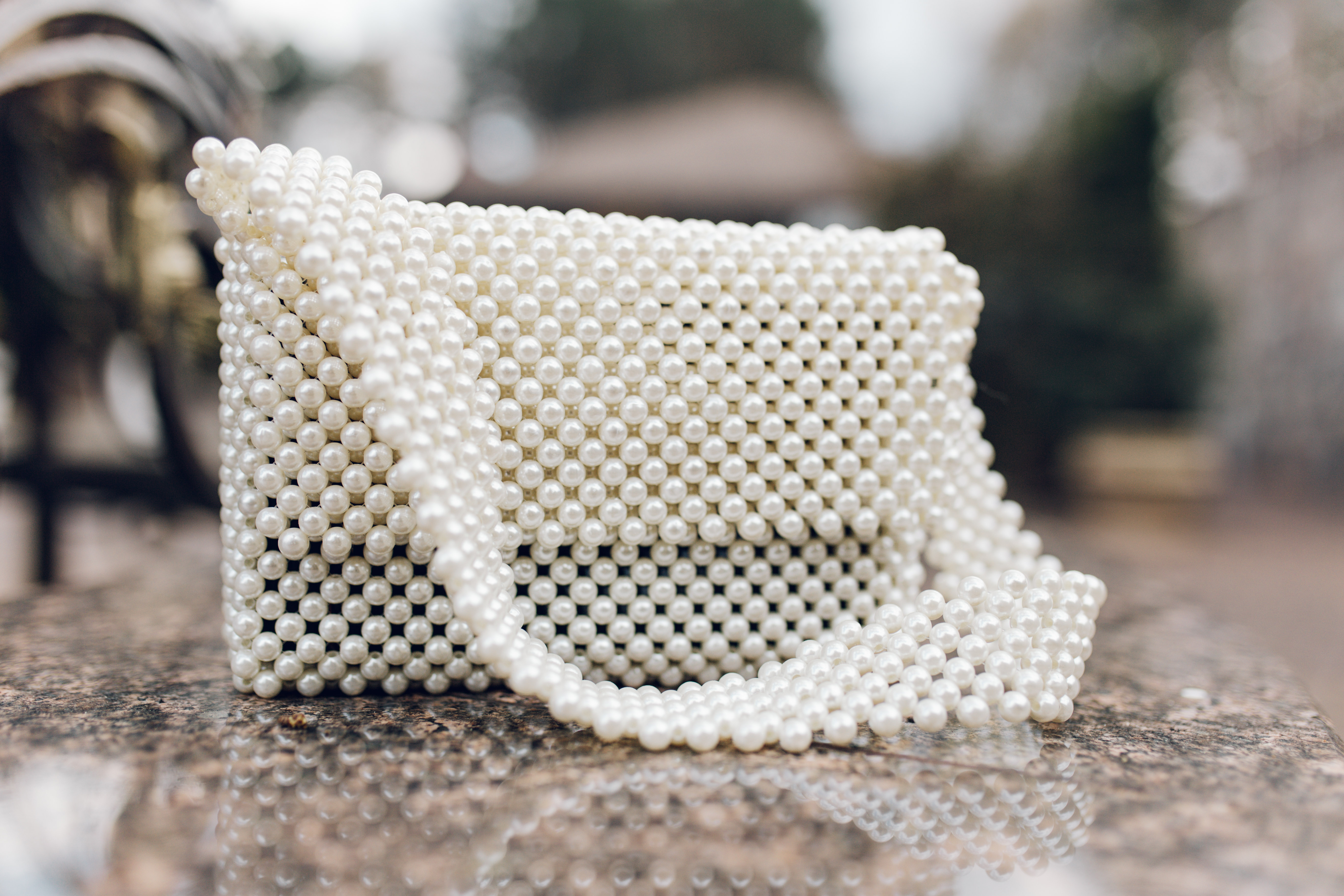 

Сумка из акриловых бусин TBH Ivory Bag бежевая