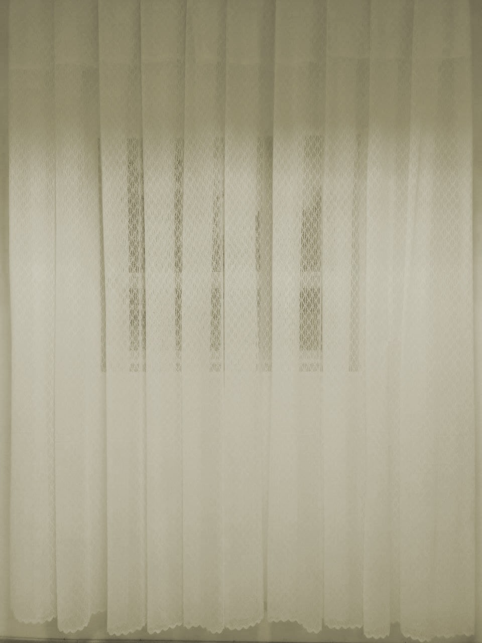 

Тюль Ромбы Жаккардовая молоко 300х270