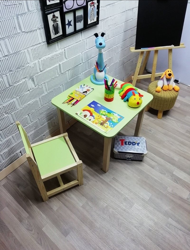 

Эко-игровой набор для детей Baby Comfort стол с нишей + стул салатовый