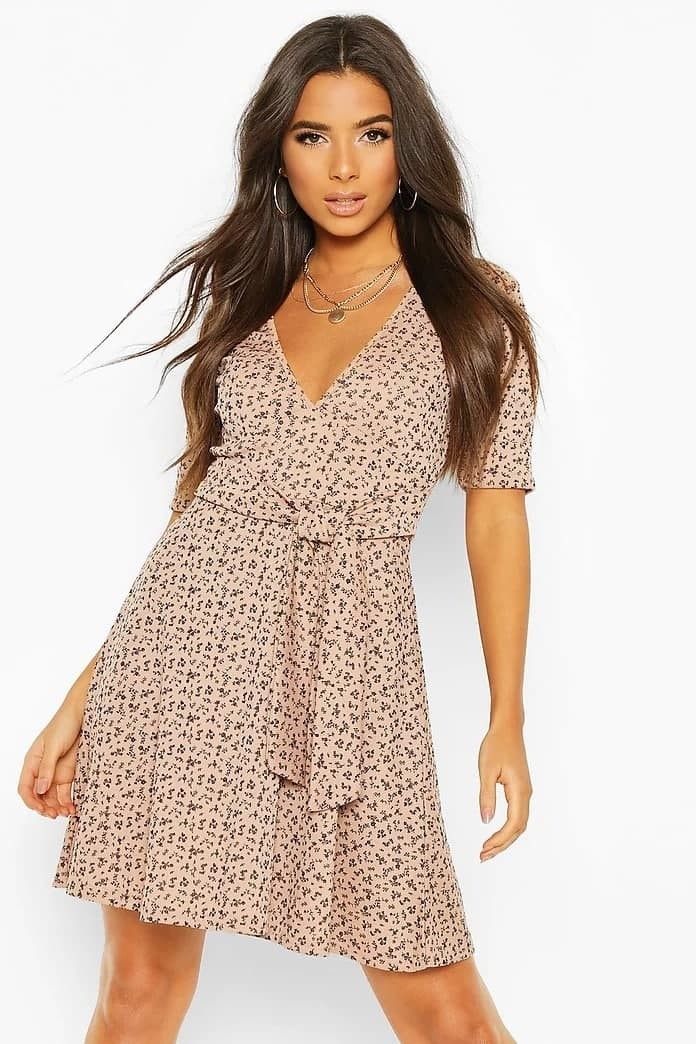

Платье Boohoo  бежевый 8520123003317, Платье Boohoo 44 бежевый 8520123003317