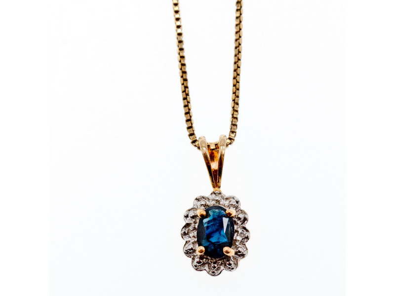 

Серебряная цепочка с кулоном в позолоте с сапфиром Обаяние Натуральный Sky Jewelry 002574