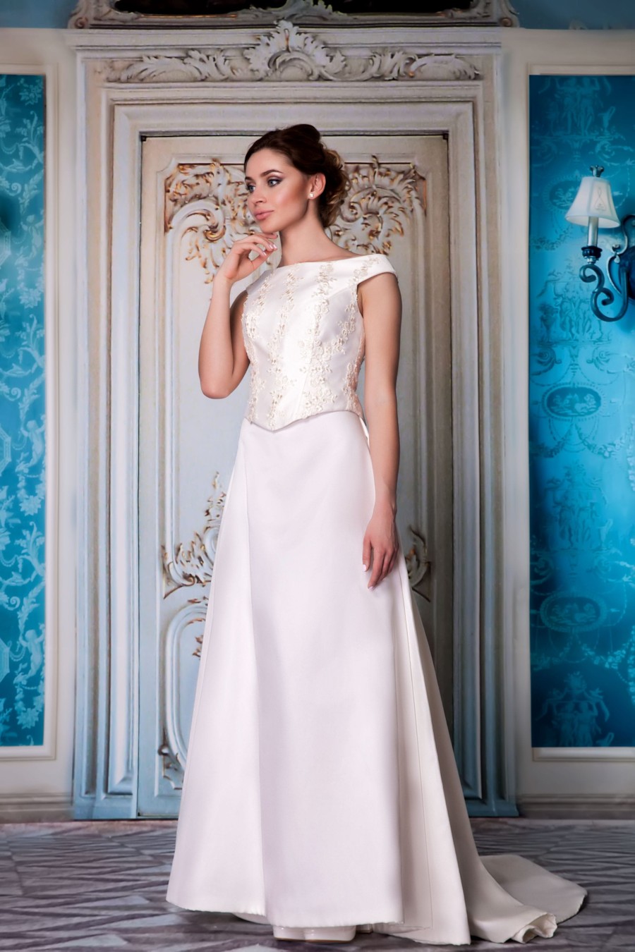 

Свадебное платье Ginza Collection 42(S) Шампань