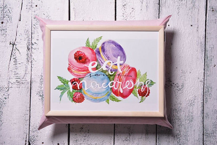 

Поднос с подушкой Eat macarons FO. 52214
