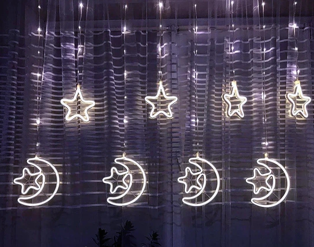 

Гирлянда светодиодная звезды и луна уличная 2.5х0.8 м 138 LED неоновые фигурки холодный белый