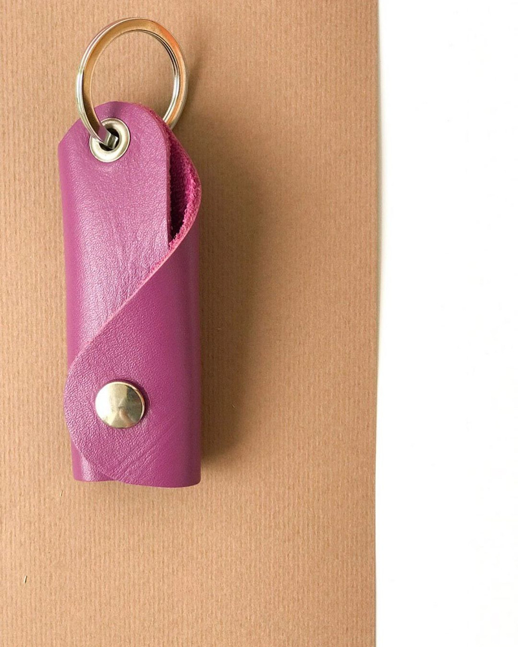 

Кожаная ключница «Keysi Lilac» женская сиреневая (9,5x9 см) ручной работы от pan Krepko