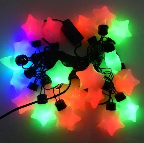 

Прямая гирлянда Звезда Big 20Led (40 мм) длина - 5м на черном проводе Мульти RG/RB
